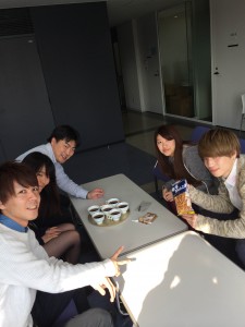 photo1